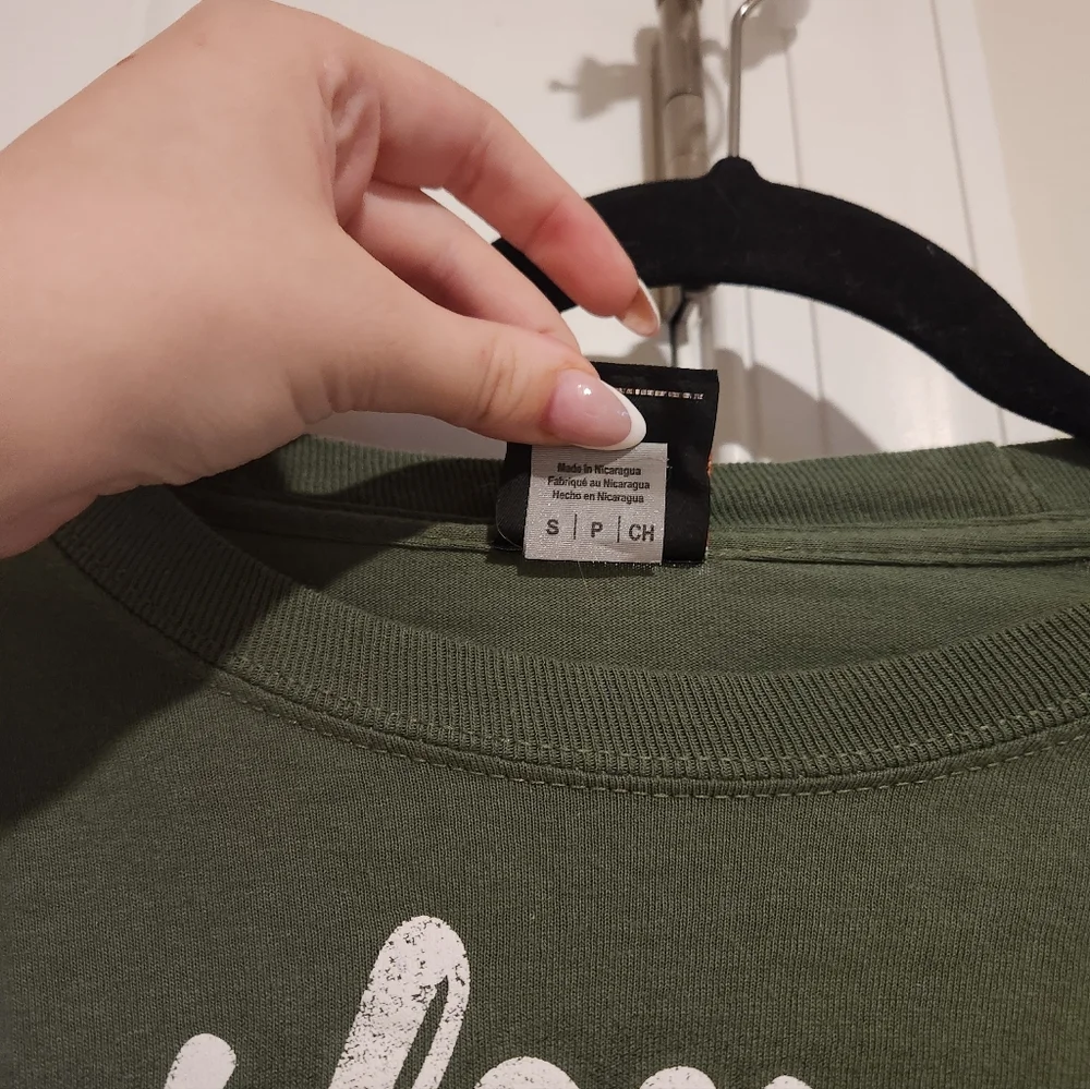 Harley-Davidson Olive Long Sleeve with Beach Graphic - Picture 4 of 4